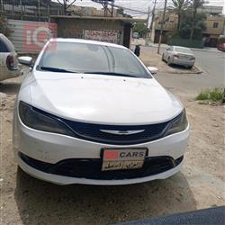 كرايسلر 200